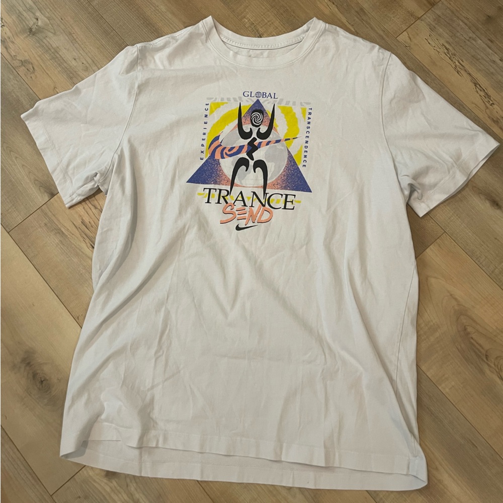 Nike Festival graphic logo t-shirt XL